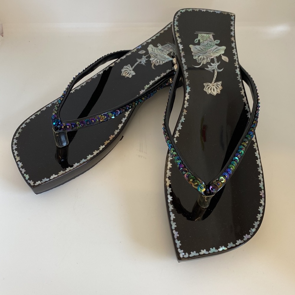 - New Asian Oriental Flip Flops Sandals MOP Inlay Black Lacquer Wood - Picture 6 of 9